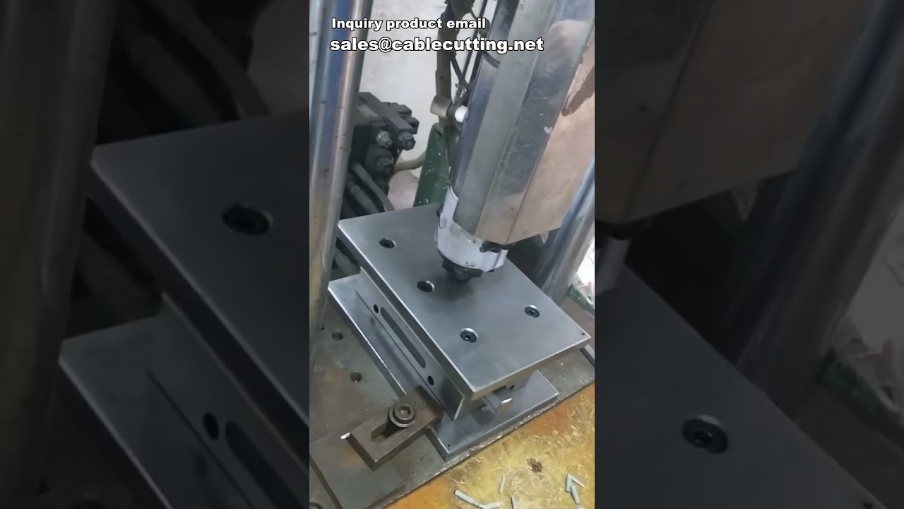 แม่พิมพ์ฉีดพลาสติกปลั๊กสาย USB แบบกำหนดเอง | Custom USB Plug Injection Mold